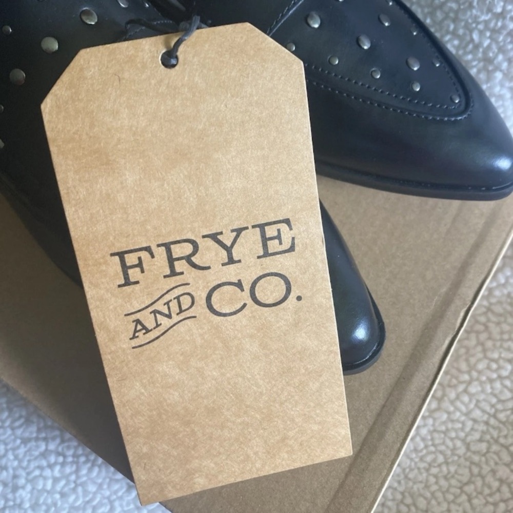 FRYE AND CO Elara Women's studded penny loafers Size 7M Brand new in box - Picture 9 of 13